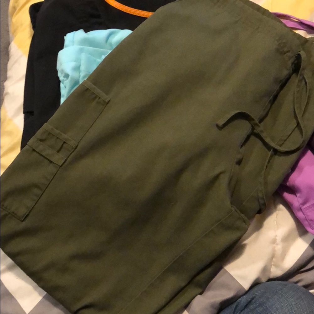 Scrub bottoms
